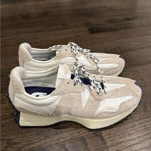 New Balance 327 moonbeam sneakers